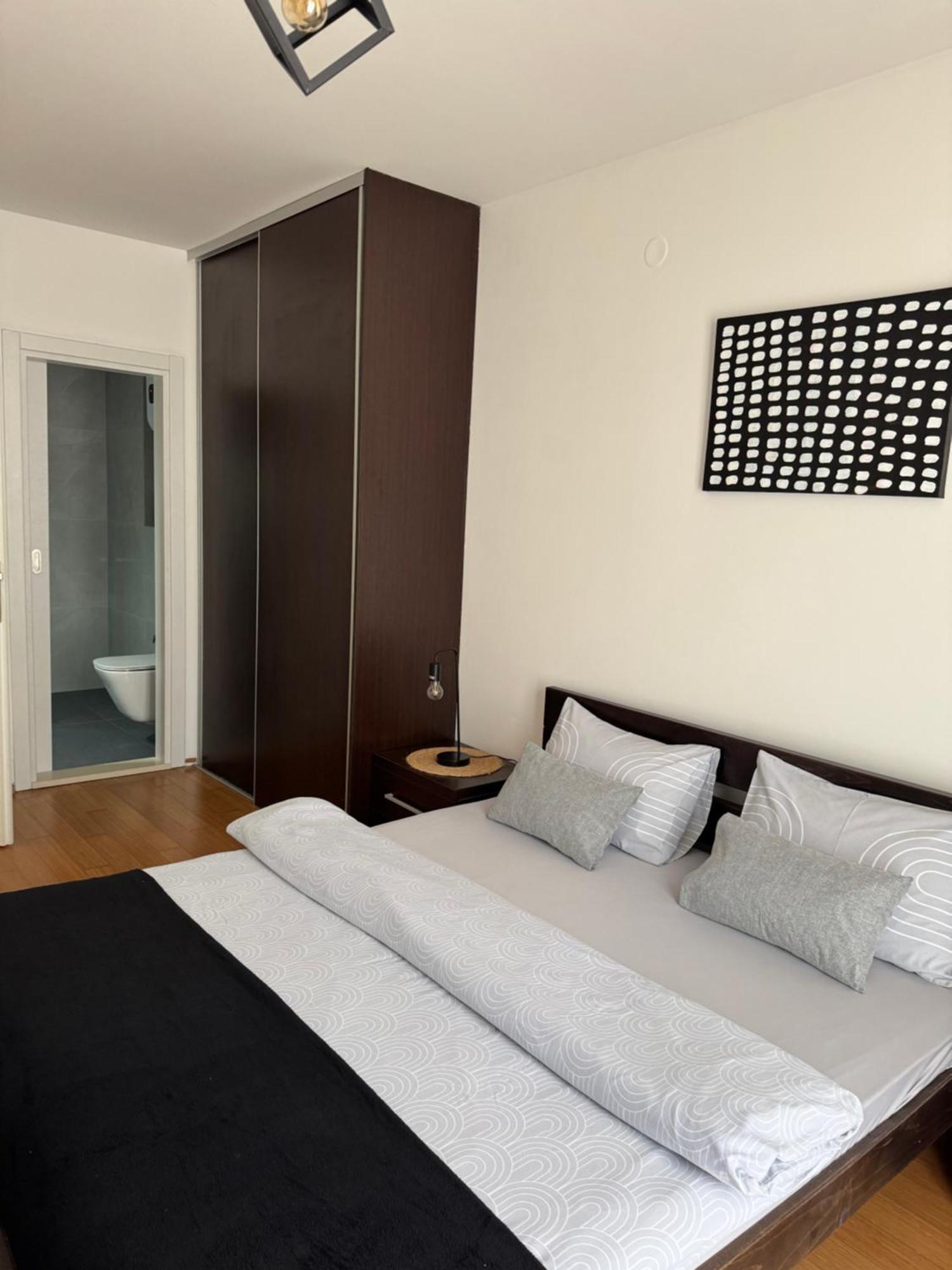 J&M Apartment Kotor Ngoại thất bức ảnh