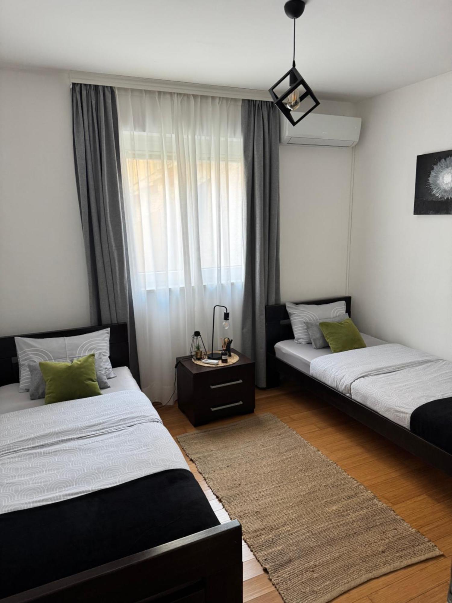 J&M Apartment Kotor Ngoại thất bức ảnh