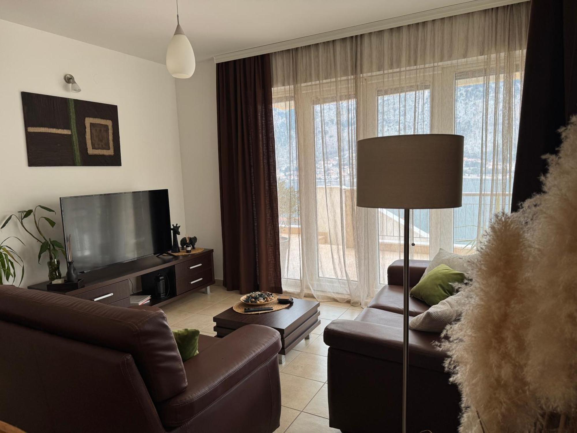 J&M Apartment Kotor Ngoại thất bức ảnh