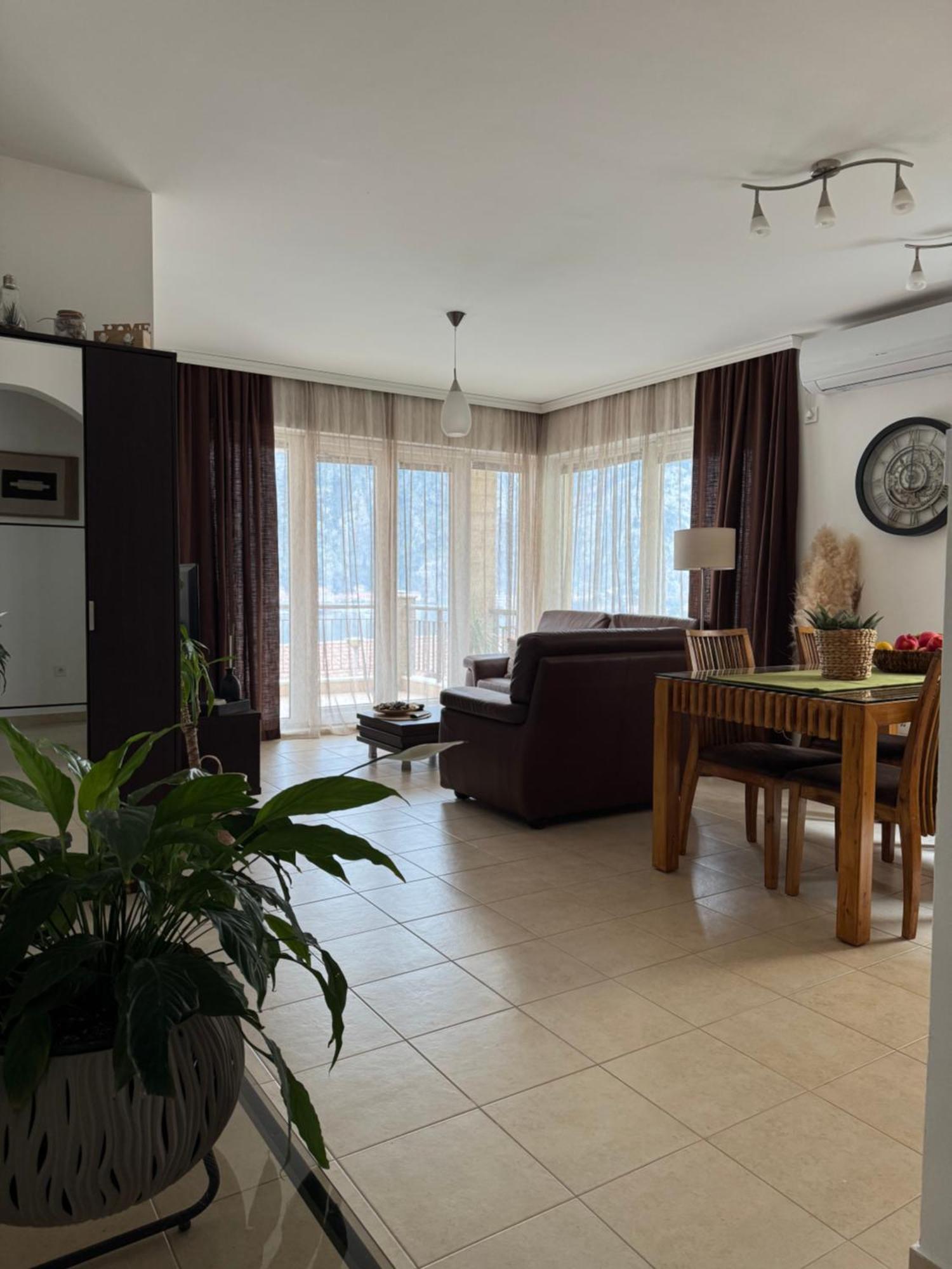 J&M Apartment Kotor Ngoại thất bức ảnh