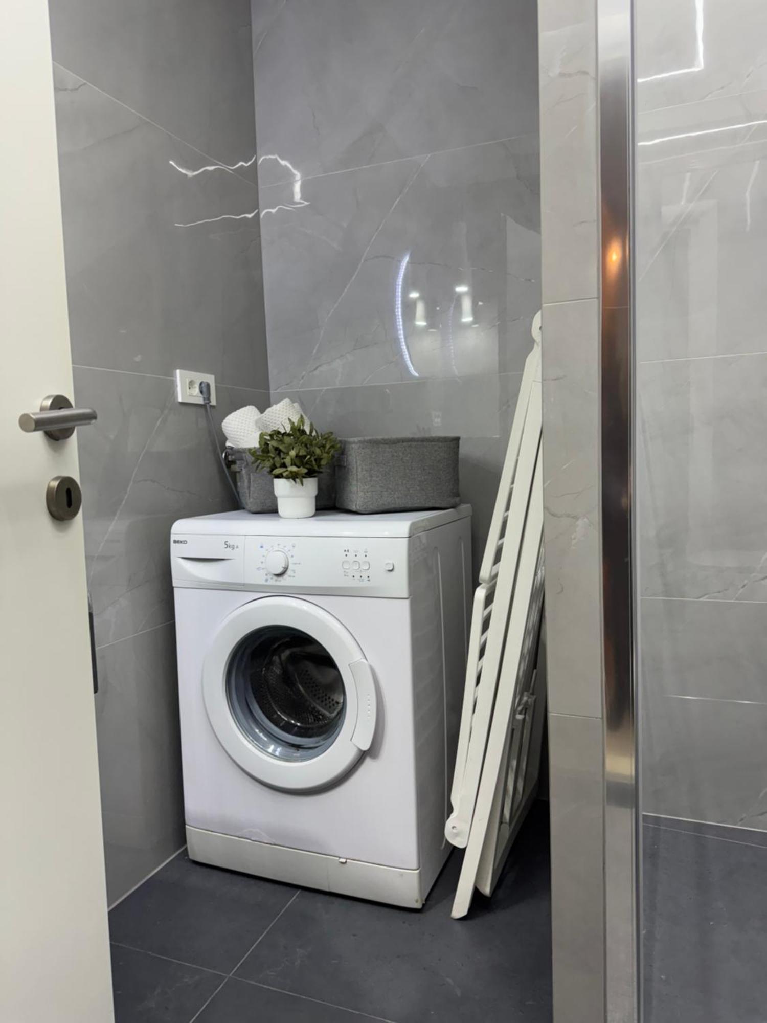 J&M Apartment Kotor Ngoại thất bức ảnh